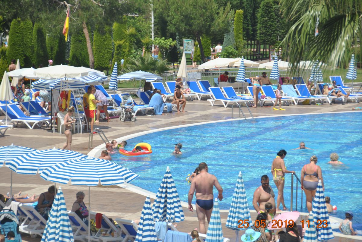 imagini hotel LONICERA RESORT